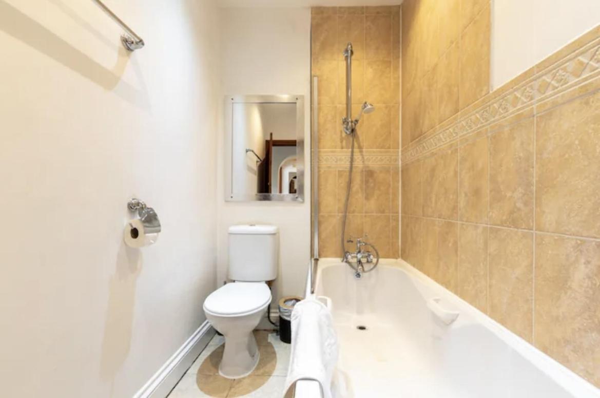 Metropolitan - 2 Bed, Private Parking Apartment, Great Commercial Home From Home Stay! Southampton Exterior photo